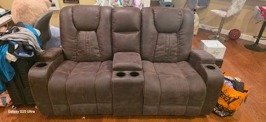 Beautiful Loveseat ,Extra Large Recliner,And a Standard Size Recliner All  in Great Shape Must See