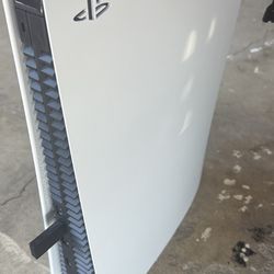 Play Station With Control 