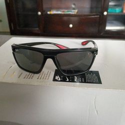 Rayban Ferrari Sunglassed
