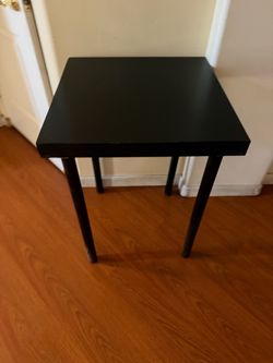 Entryway table