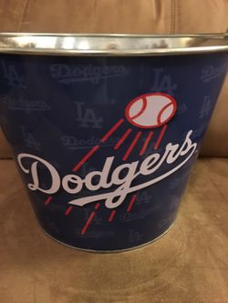Los Angeles Dodgers bucket