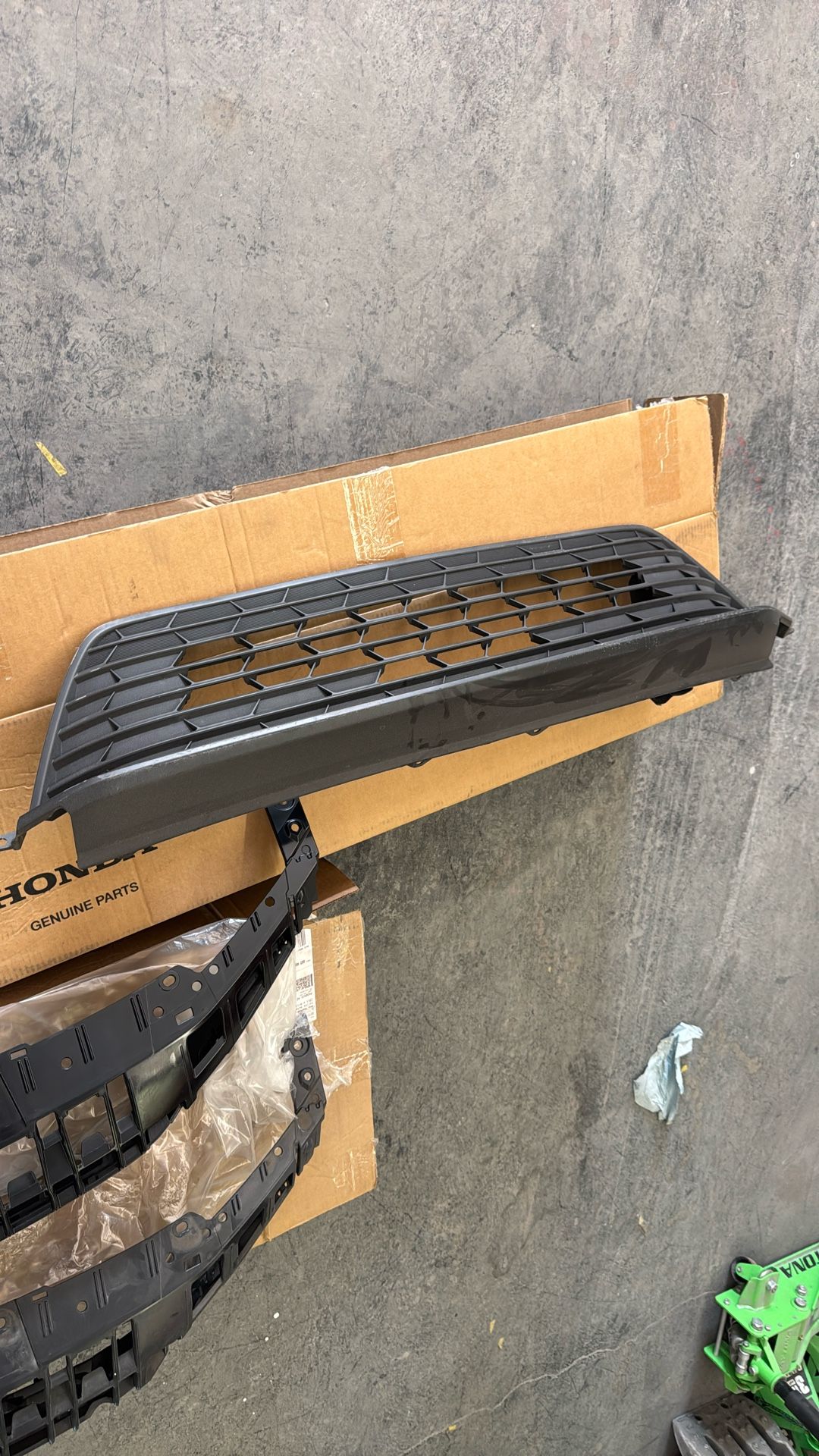 2022 Honda Civic Grill