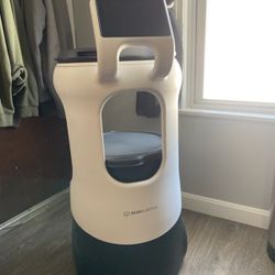 Servi Mini By Bear Robotics