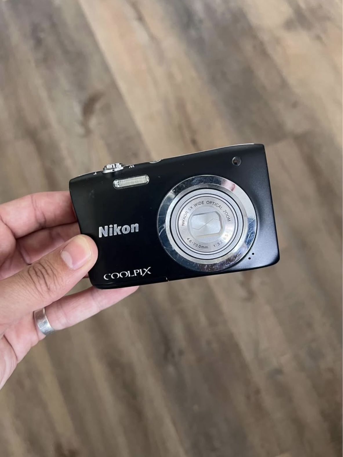 Nikon Coolpix A100 Digital Camera