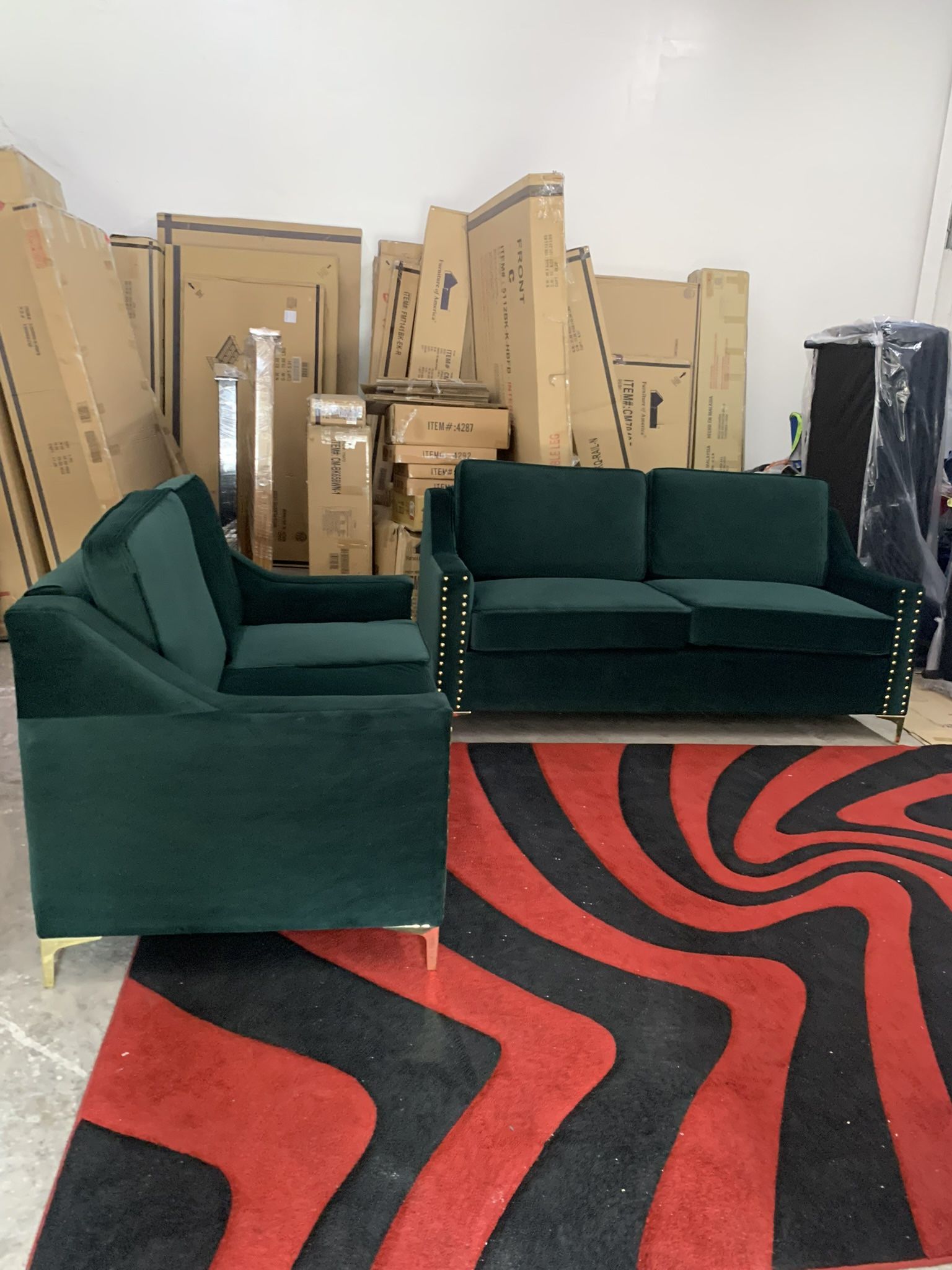 $999 Brand New Sofa And Loveseat Made In The USA (read description below)