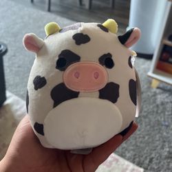 Cow Squishmallow