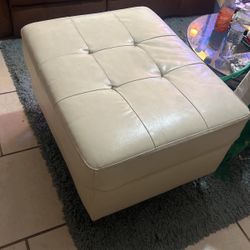 Lether Ottoman