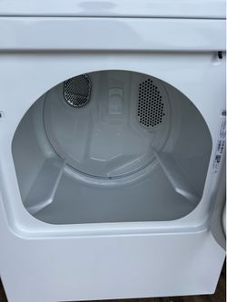 Whirlpool dryer electric  brand new.