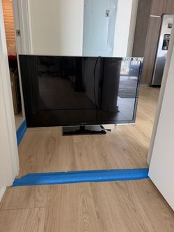 TV 47 inches - Panasonic Viera TC-L47E50