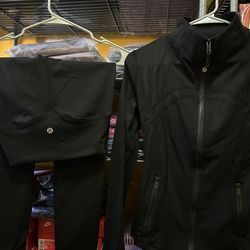 Black LULULEMON LEGGINGS SET