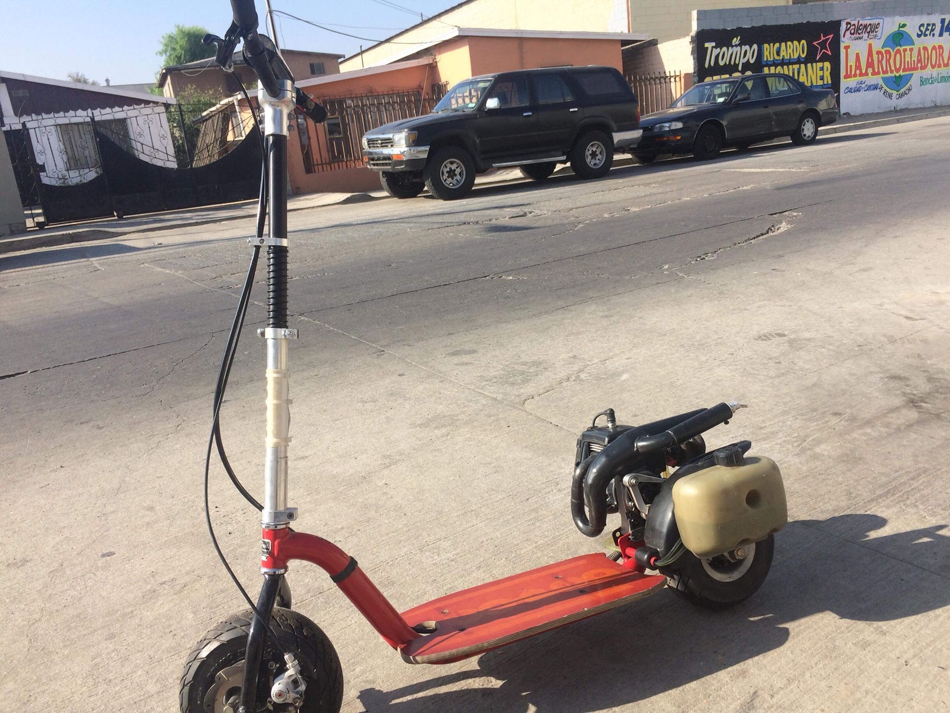 Goped GSR46 with upgrades . No trades Bladez gas scooter for Sale