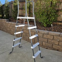 Pool Ladder