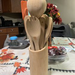 Wooden/Bamboo Cooking Utensils and Holder