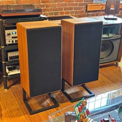 Braun LV1020 Powered Control Monitors - The very best of Braun/ADS Vintage Audio