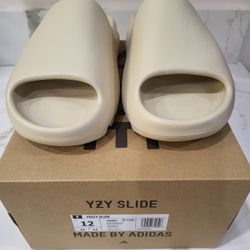 Adidas Yeezy Slide