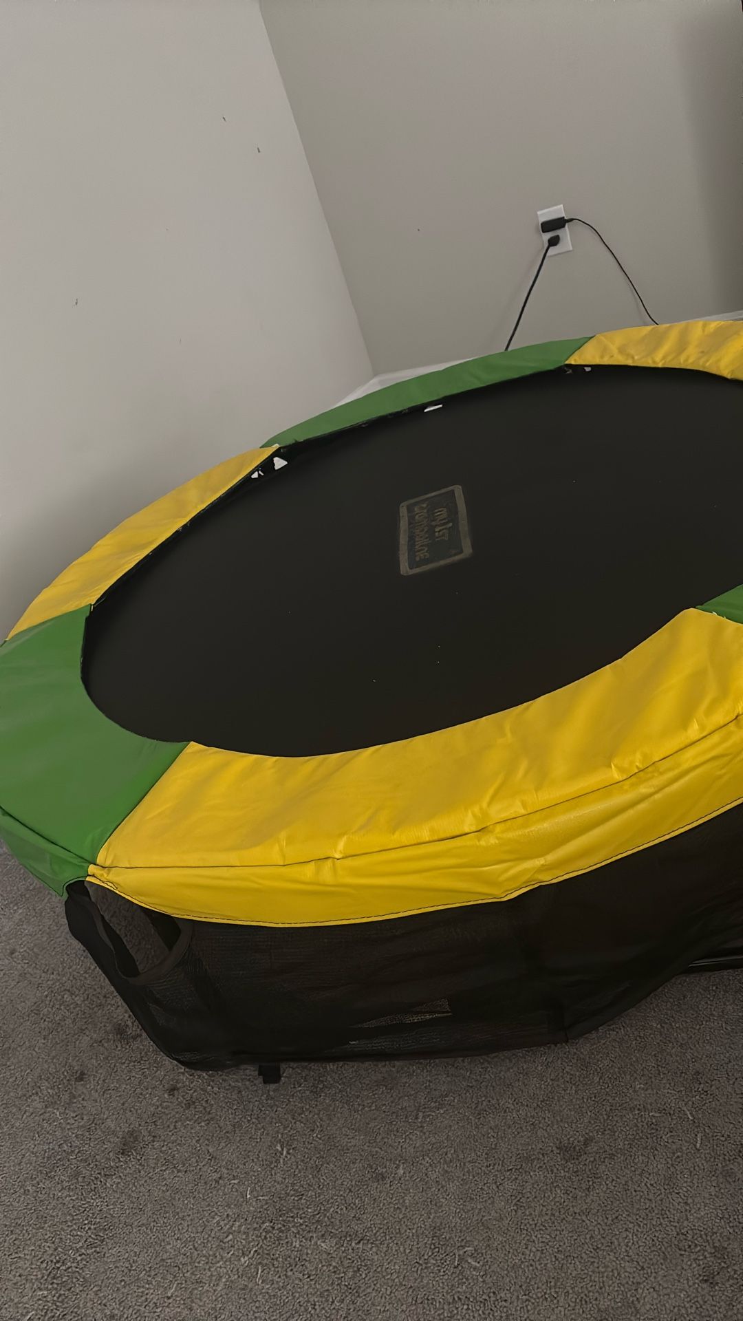 Trampoline