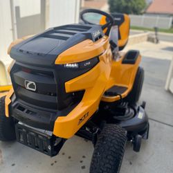 Cub Cadet 46in 22 HP New Riding Mower