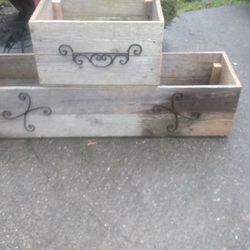 Cedar Barn Wood Box's