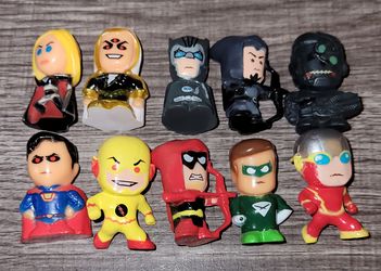 Jakks Pacific DC Minis Micros Lot: 10 Pristine Loose Near-Mint 1.5" Figures Including Flash, Superman, and Villains