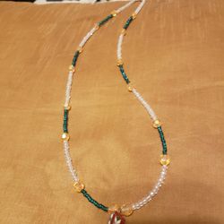 it s nice Christmas necklace 