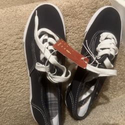 Shoes Size 6