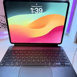 iPad Pro 13” M4 Bundle – Magic Keyboard + Apple Pencil Included