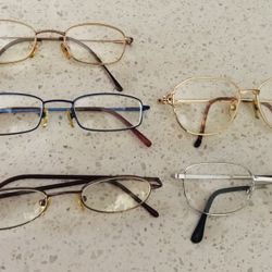 Optical Eyeglasses with Box and Microfiber Cloth