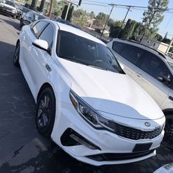2019 KIA Optima