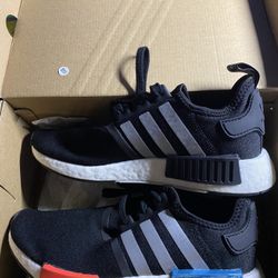 Brand New In Box Adidas NMD R1 Sneaker Size 8