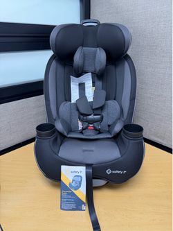 $100 Safety 1st Grow and Go convertible car seat for baby or toddler / 5-65 pound capacity