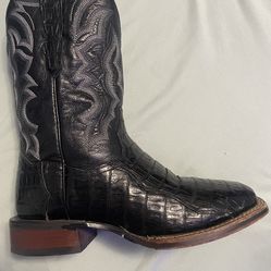 “Caiman” Boot Barn
