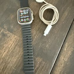 Apple Watch Ultra 2 