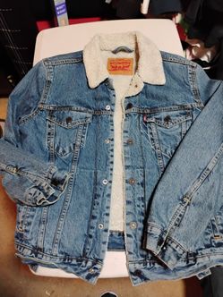 Levis men's jacket