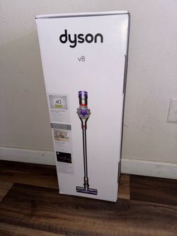 Dyson V8 Cordless Stick Vacuum Cleaner