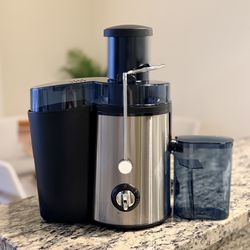 Powerful 500W Juicer Wide Mouth, 3 Speeds, Easy Clean & Detachable New