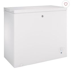 Ge 7.0 Cu. Ft. Manual Defrost Chest Freezer 