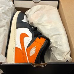 Air Jordan 1 Mid Gs For Sell