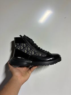 Dior High-Top Oblique Boots