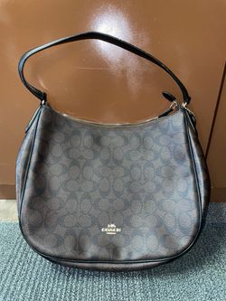 Women’s COACH BAG