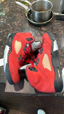 Raging bull jordan 5s size 10