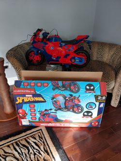 Spider-Man 6V Battery Powered Motorcycle Ride-On