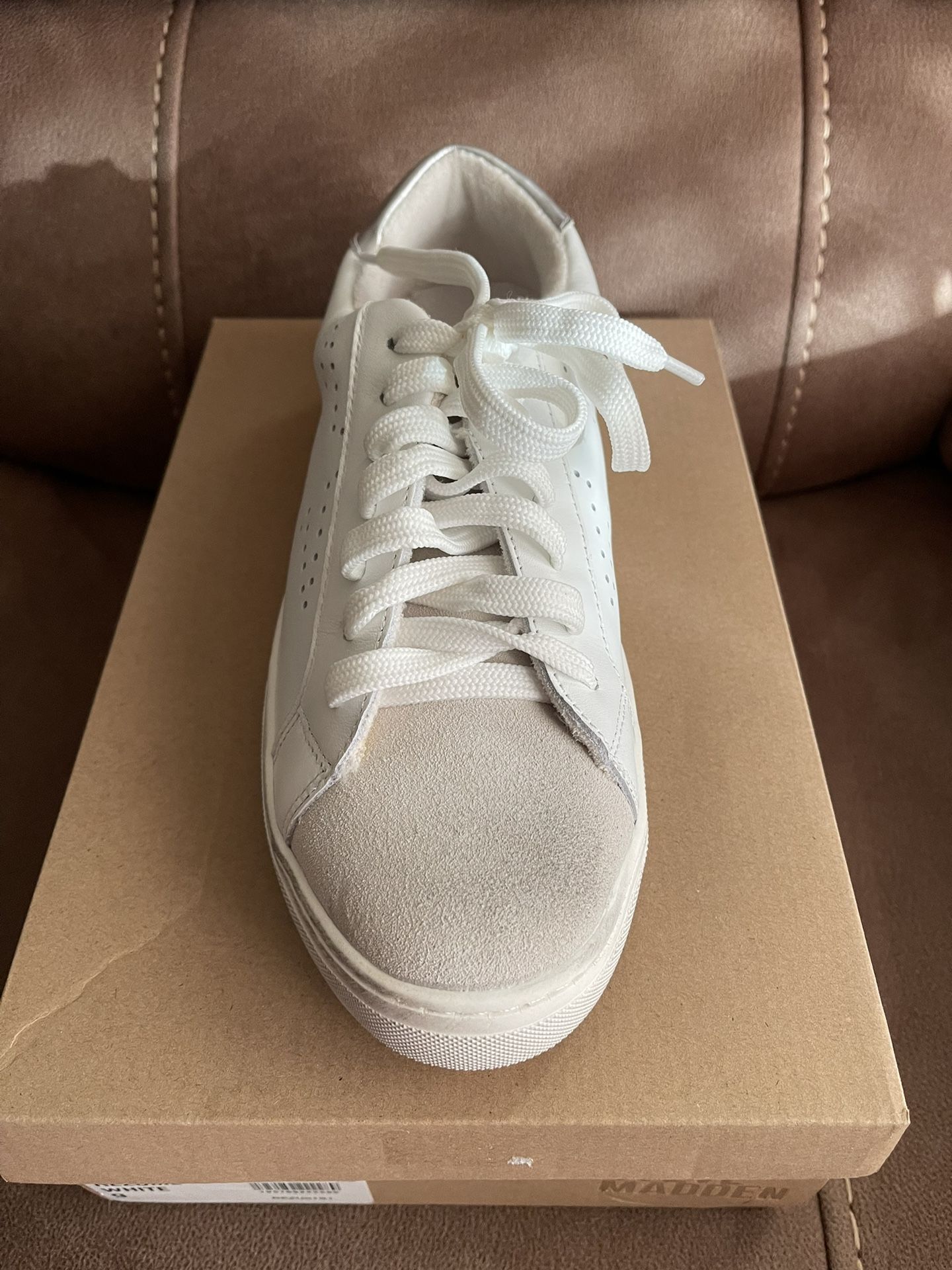 Rezume Rhinestone Steve Madden Sneakers Size