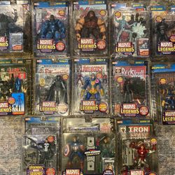 Marvel Legends Toybiz Sealed. Captain America, X-Men, Iron Man, Dr. Doom, Avengers.