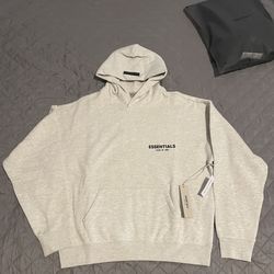 Essential Hoodie