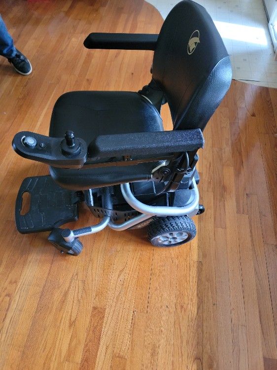 Power Chair Excellent Condition.