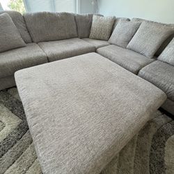 L Shaped Couch With Ottoman 