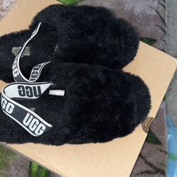 UGG slippers 