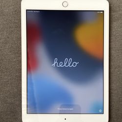 iPad 6th Gen 32GB Storage 