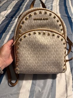 Original Michael Kors backpack with matching wallet