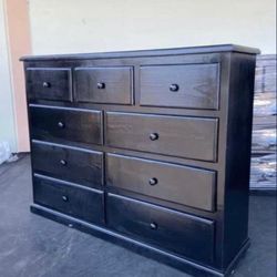 Dresser 9 Drawers 100% Pinewwod 🌲